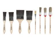 Set pennelli , prezzo 4.99 EUR 
Set pennelli 8 pezzi 
- Adatti ...