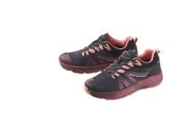 Scarpe sportive da donna , prezzo 19.99 EUR
Scarpe sportive ...