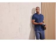 T-shirt sportiva da uomo , prezzo 4,99 EUR
T-shirt sportiva ...