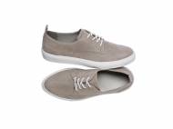 Scarpe da donna , prezzo 11.99 € per Al paio
- Misure: ...