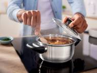 Pentola con coperchio in vetro , prezzo 12,99 EUR
Pentola ...