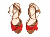 Sandali da donna , prezzo 12,99 € per Al paio
- Eleganti ...