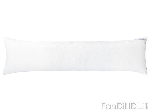 Cuscino laterale , prezzo 12.99 EUR 
Cuscino laterale 40x145 cm 
- Imbottitura prodotta ...