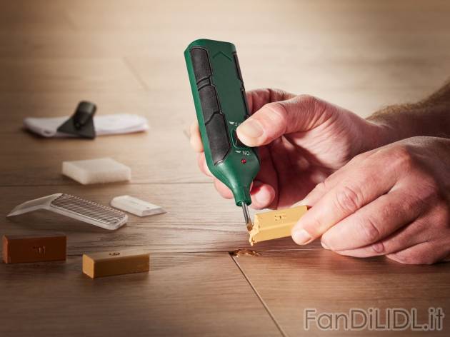 Set riparazione per pavimenti in laminato , prezzo 11.99 EUR 
Set riparazione per ...