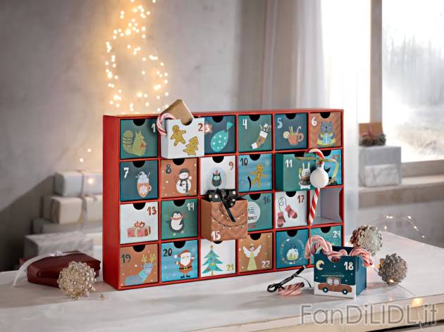 Calendario dell&#x27;Avvento con cassetti , prezzo 7.99 EUR 
Calendario dell&#039;Avvento ...