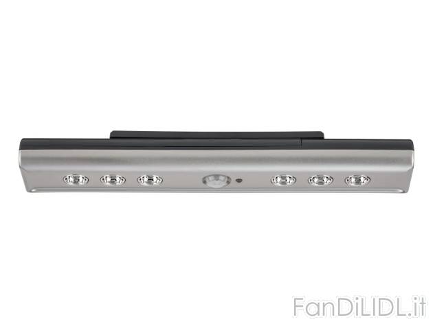 Lampada LED sottopensile con sensore , prezzo 4.99 EUR 
Lampada LED sottopensile ...