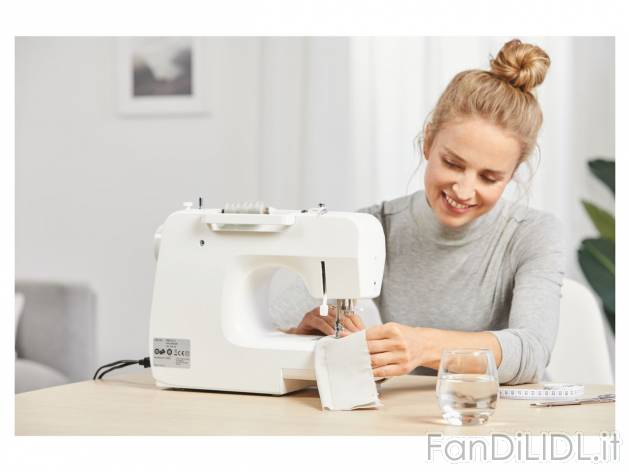 Macchina da cucire Carina, prezzo 99 EUR 
Macchina da cucire 
- 33 punti per lavori ...