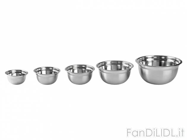 Set ciotole , prezzo 12.99 EUR 
Set ciotole 3 o 5 pezzi 
A scelta fra
- 3 pezzi, ...
