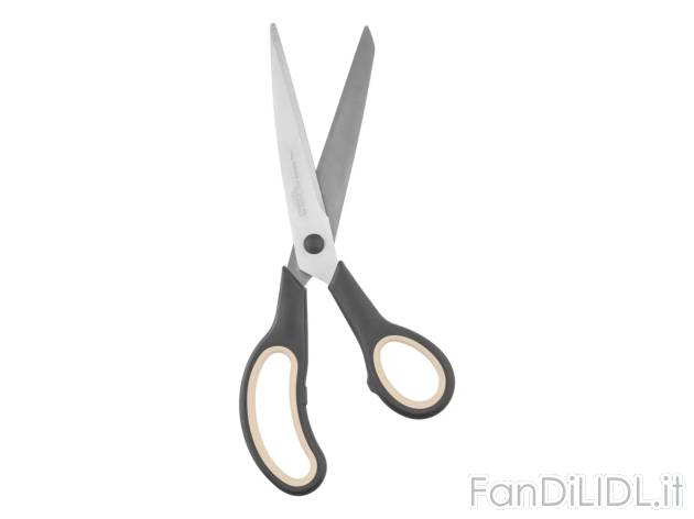 Set forbici , prezzo 2.99 EUR  
Set forbici  3 pezzi  
-  Con lame in acciaio inossidabile