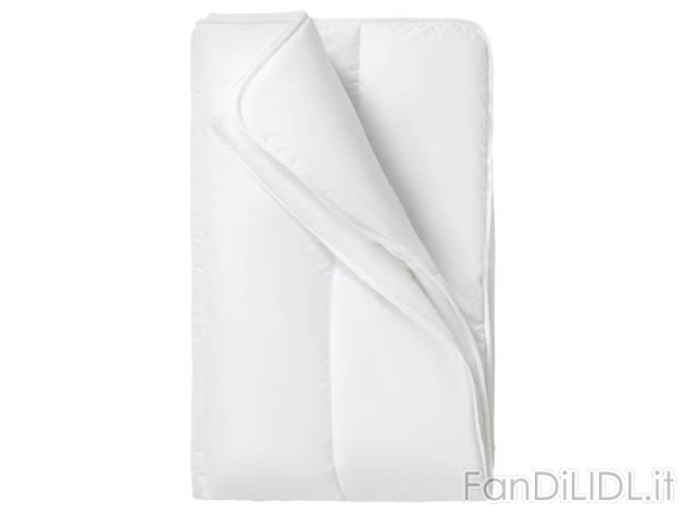 Piumino singolo , prezzo 9.99 EUR 
Piumino singolo 
- Imbottitura prodotta in materiale ...