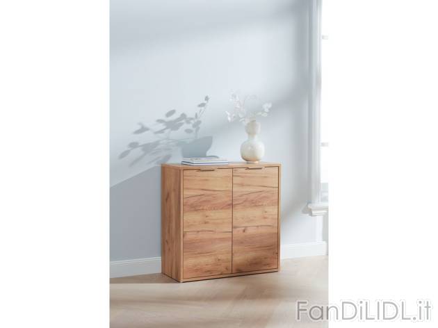 Mobiletto con 2 ante , prezzo 59 EUR 
Mobiletto con 2 ante 80 x 80 x 35 cm 
- ...