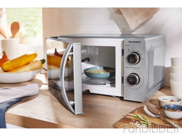 Microonde , prezzo 59 EUR 
Microonde 17 L 
- 6 livelli di potenza
- Timer da ...