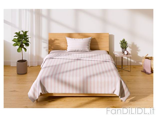 Completo lenzuola 1 piazza e mezza , prezzo 17.99 EUR 
Completo lenzuola 1 piazza ...