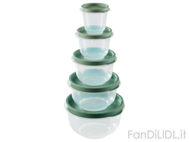Contenitori salvafreschezza , prezzo 5.99 EUR 
Contenitori salvafreschezza 5 pezzi ...