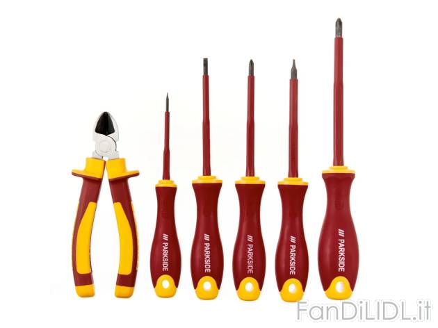 Set cacciaviti o utensili isolati , prezzo 14.99 EUR 
Set cacciaviti o utensili ...