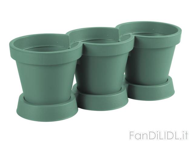 Vaso triplo per piante , prezzo 3.99 EUR 
Vaso triplo per piante 
- 100% plastica ...