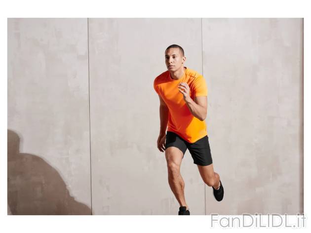 T-shirt sportiva da uomo , prezzo 4.99 EUR