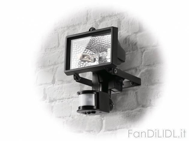 Faro alogeno con rilevatore di movimento Livarno Lux, prezzo 9,99 &#8364; per ...