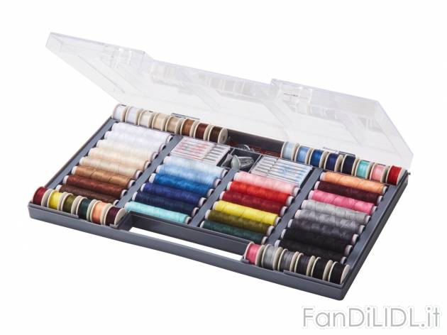 Set per cucito , prezzo 4.99 &#8364; per Al set 
- A scelta tra diversi set
- ...