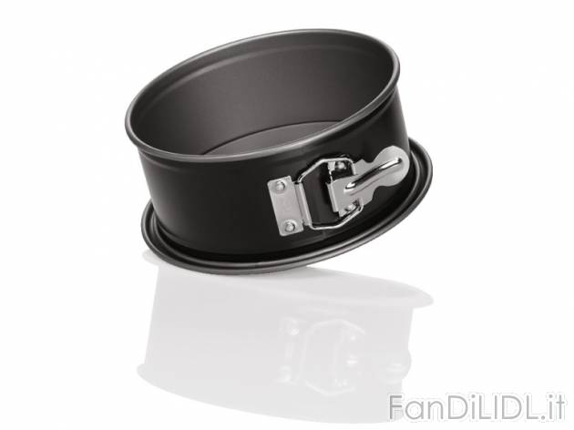 Stampo per dolci Ernesto, prezzo 2,99 &#8364; per Alla confezione 
- A scelta ...