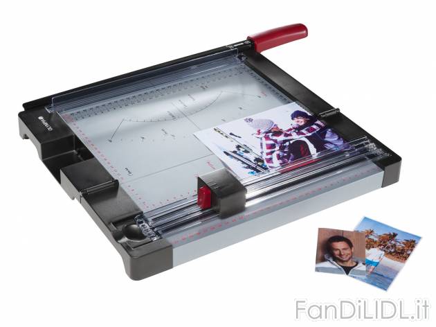 Tagliacarta , prezzo 24.99 &#8364; 
- Per tagliare foto, carta, cartone e pellicola
- ...