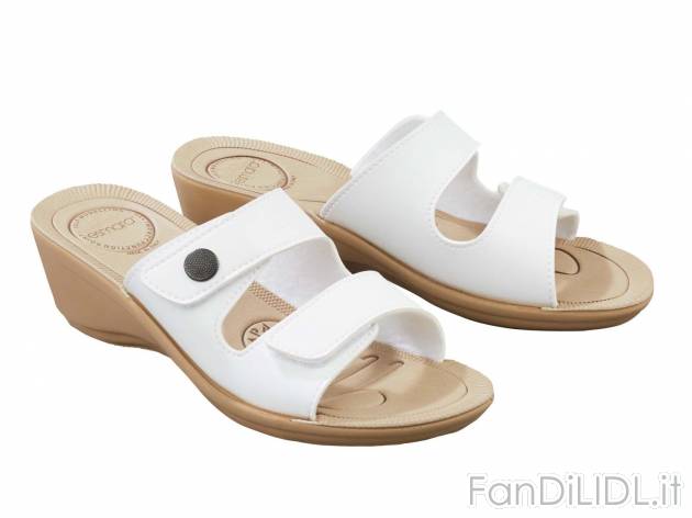 Ciabatte da donna , prezzo 6.99 &#8364; per Al paio 
???