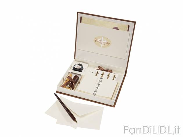 Set per scrittura , prezzo 9,99 &#8364; per Al set 
- Ampio set di accessori ...