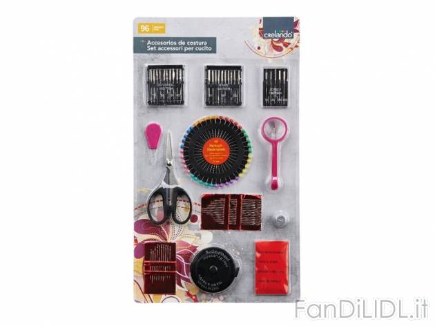 Set accessori per cucito , prezzo 3,99 &#8364; per Al set 
- Numerosi accessori ...