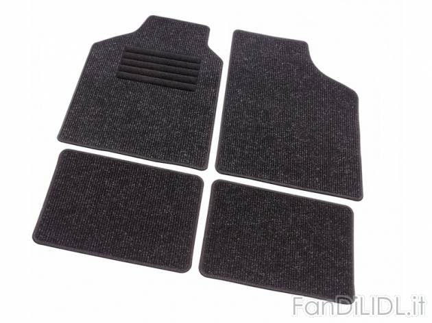 Set tappetini auto Ultimate Speed, prezzo 7,99 &#8364; per Alla confezione 
- ...