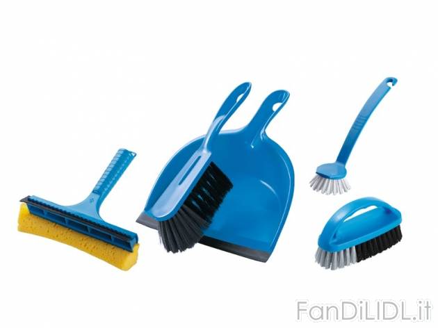 Set per pulizia AquaPur, prezzo 4,99 &#8364; per Al set 
- Set 1: paletta e ...
