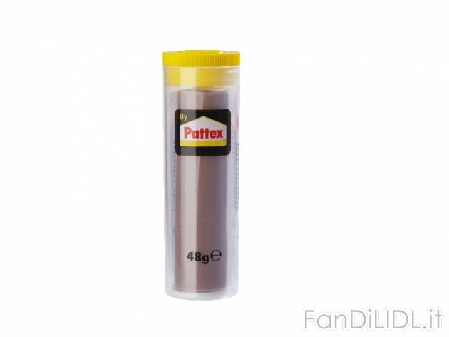 Pasta riparatutto per legno 48 g o spray per teak 200 ml , prezzo 2,99 &#8364; ...