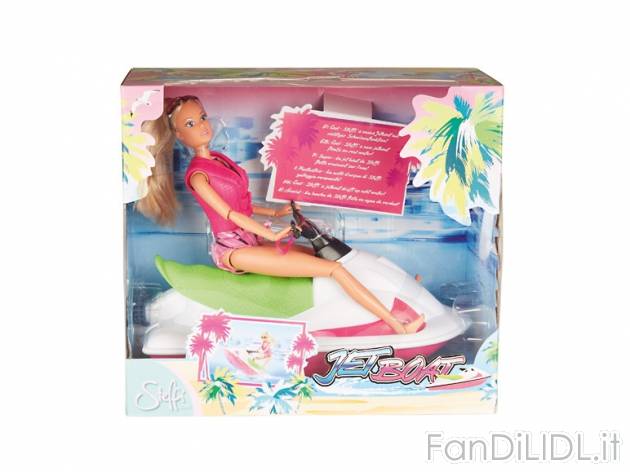Set bambola con accessori , prezzo 12,99 &#8364; per Al set 
+ 3 anni