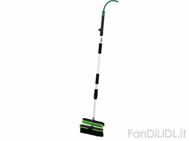 Set scopa pulente ad acqua Florabest, prezzo 17,99 &#8364; per Al set 
- Con ...