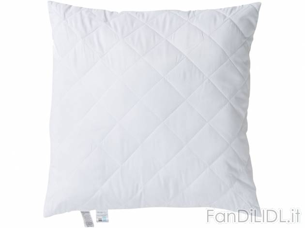 Cuscino 50x80 cm , prezzo 9.99 &#8364; 
- Con cerniera lampo - riempibile individualmente ...