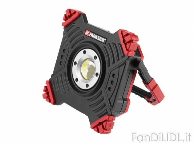 Faro LED ricaricabile da lavoro , prezzo 29.99 &#8364; 
- 4 modalit&#224; ...