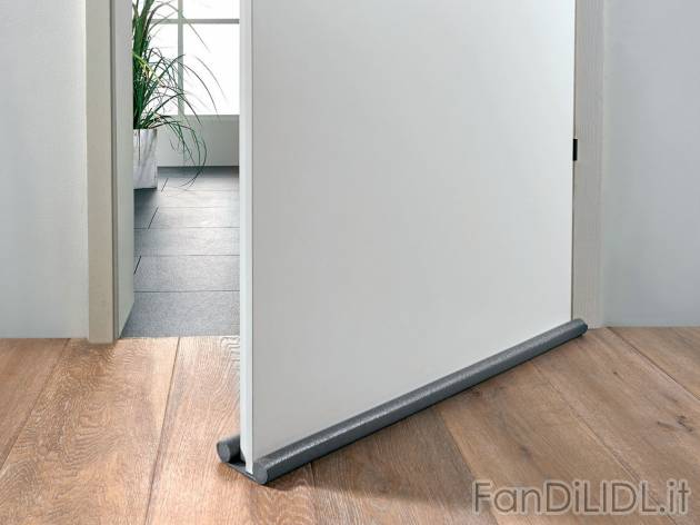 Paraspifferi per porte , prezzo 2.99 &#8364; 
- Doppio: per fessure di max. ...