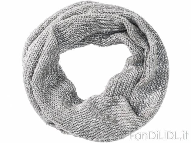 Sciarpa da donna , prezzo 6.99 &#8364;  
-  c. 30 x 180 cm
-  c. 35 x 140 cm