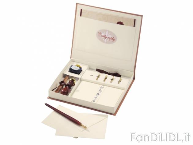 Set per scrittura , prezzo 9,99 &#8364; per Alla confezione 
- Set di accessori ...