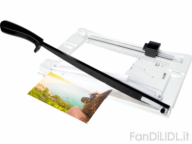 Tagliacarta , prezzo 24.99 &#8364; 
- Divisibile in 2 unit&#224;: tagliacarta ...