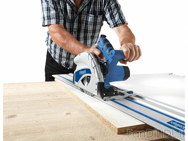 Sega ad immersione , prezzo 119.00 &#8364; 
- Per tagliare con precisione legno, ...