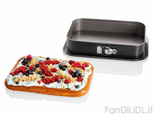 Tortiera rettangolare , prezzo 7.99 &#8364; 
- Con bordo rimovibile
- Rivestimento ...