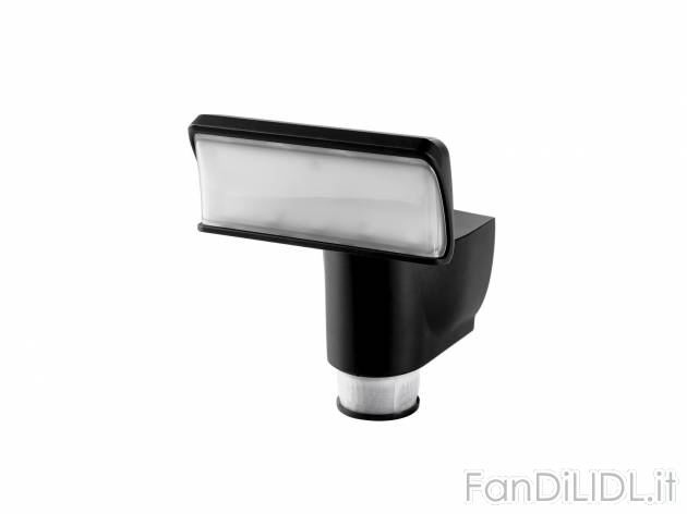 Faretto LED con rilevatore di movimento , prezzo 39.99 &#8364; 
- Faretto regolato ...