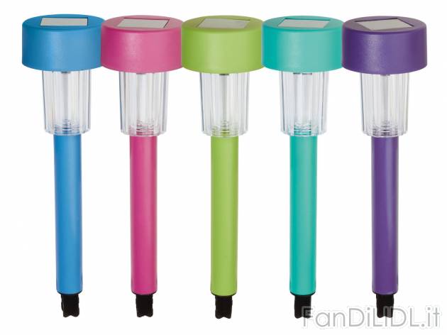 Lampada LED ad energia solare con picchetto , prezzo 4.99 &#8364; per Alla confezione ...