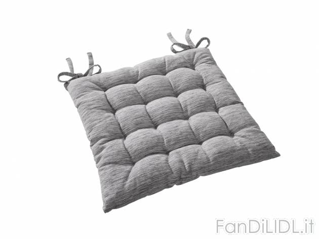 Cuscino per sedia 40x40 cm , prezzo 4.99 &#8364; per Alla confezione 
- A scelta ...