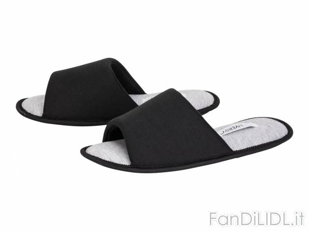 Pantofole da uomo Livergy, prezzo 3.99 &#8364;  
Misure: 40-47