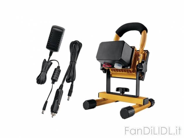 Faro a LED ricaricabile portatile Powerfix, prezzo 29,99 &#8364; per Alla confezione ...