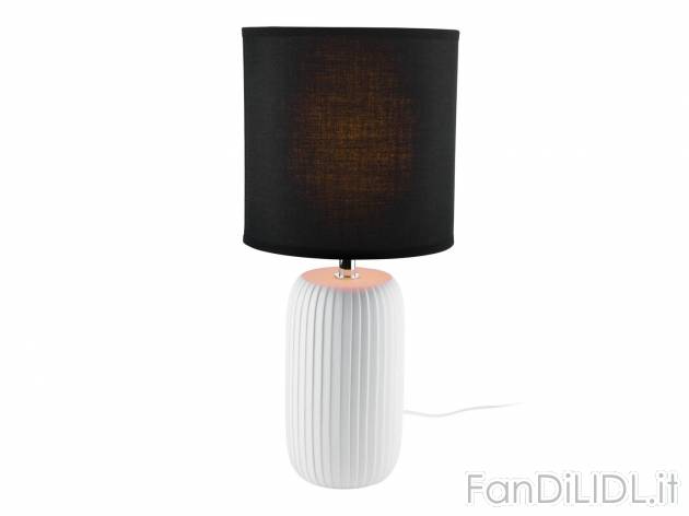 Lampada da tavolo Livarno Lux, prezzo 14.99 &#8364; 
- Paralume in tessuto, ...