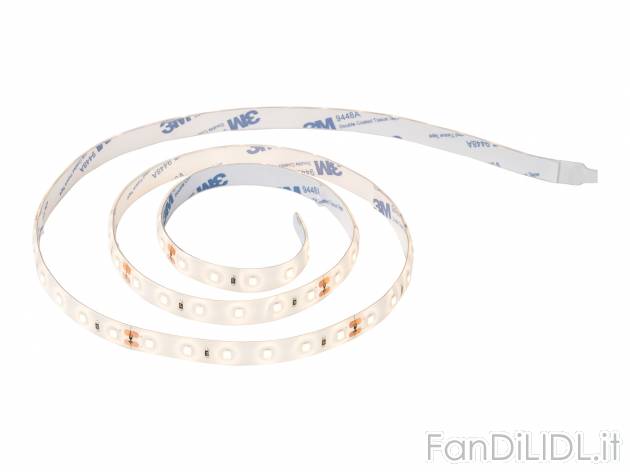 Striscia LED, 1m Livarno Lux, prezzo 6.99 &#8364; 
- Autoadesiva e accorciabile ...