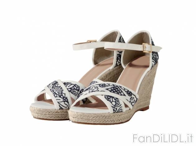 Sandali da donna Esmara, prezzo 12,99 &#8364; per Al paio 
- Elegante scarpa ...