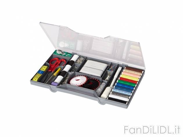 Set per cucito , prezzo 4,99 &#8364; per Al set 
- A scelta fra diversi set: ...